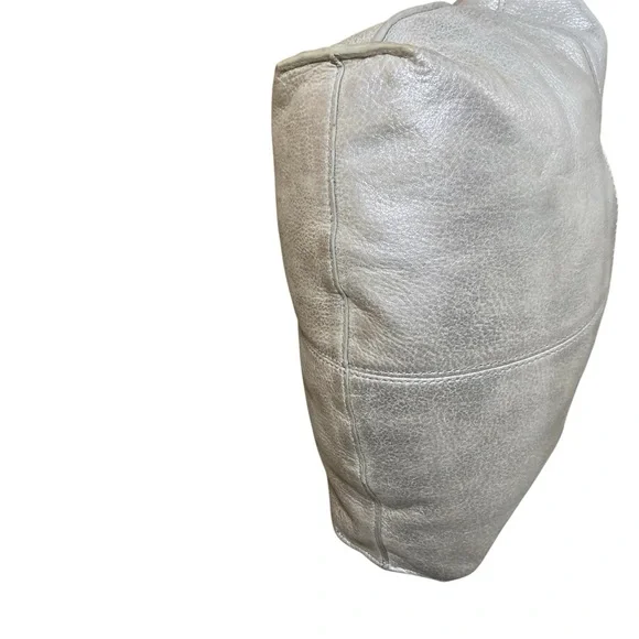 Hobo Sheila Silver Women's Handbag - Picture 4 of 13